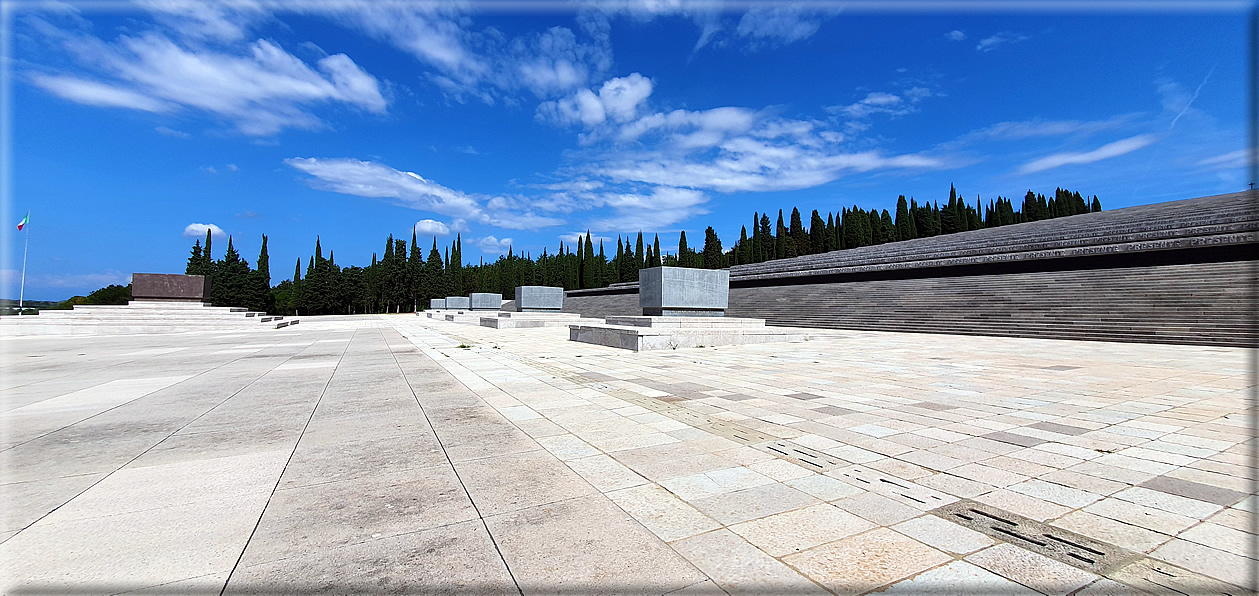 foto Sacrario Militare di Redipuglia